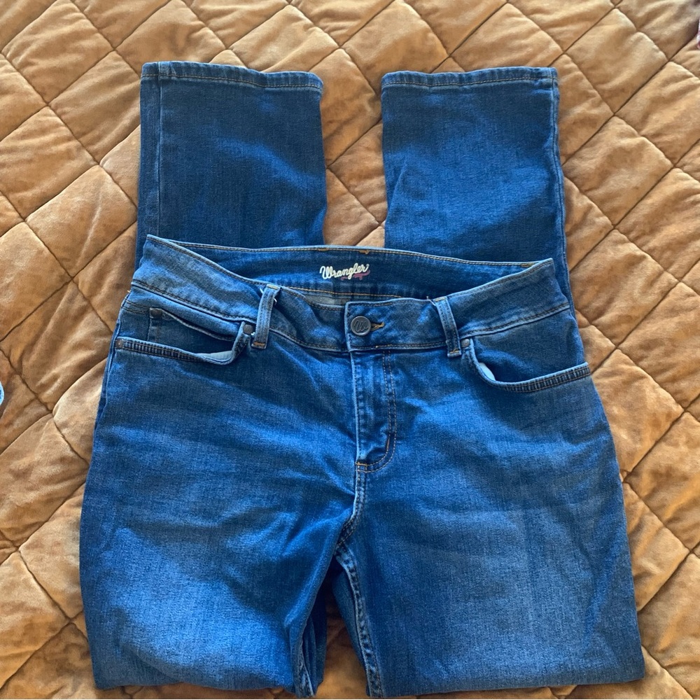 Wrangler Blue Jeans Size 11 x 30